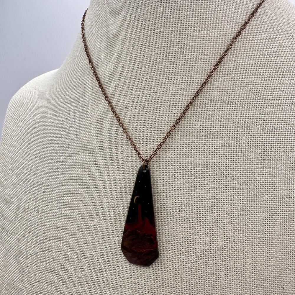 Vintage 90s Desert Moon Pendant Necklace Gold Tone Chain Boho Women's Jewelry - Picture 5 of 9